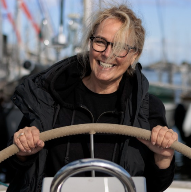 Monique van Dijk
